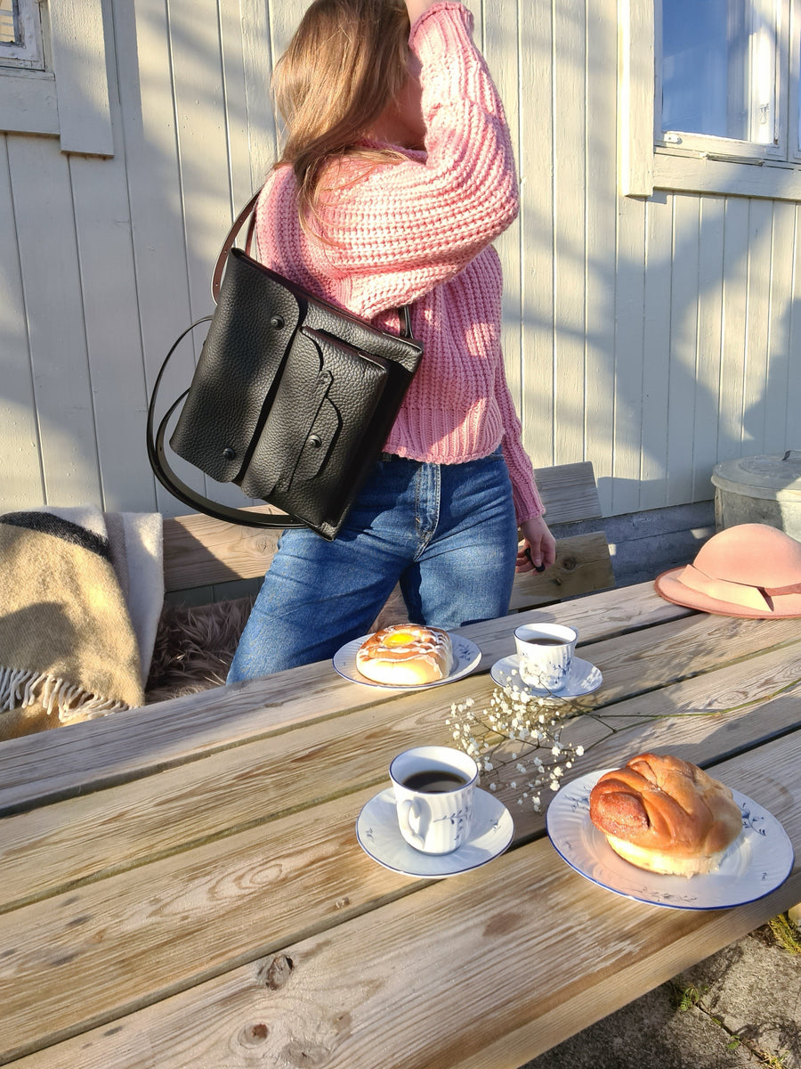 Kørt Blog: A Tale of Two Handbags - Kymera 35 vs. Kymera 37