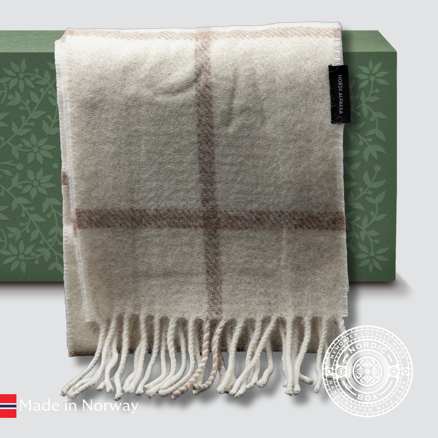 Lightweight, warm, and breathable scarf